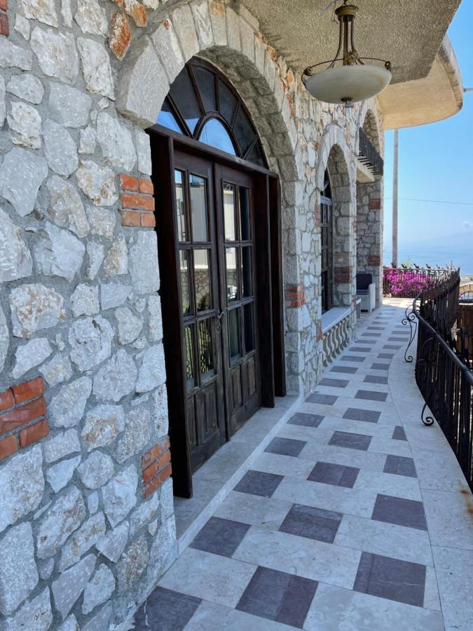 Hotel Solomon&Sons Dhërmi Exterior foto